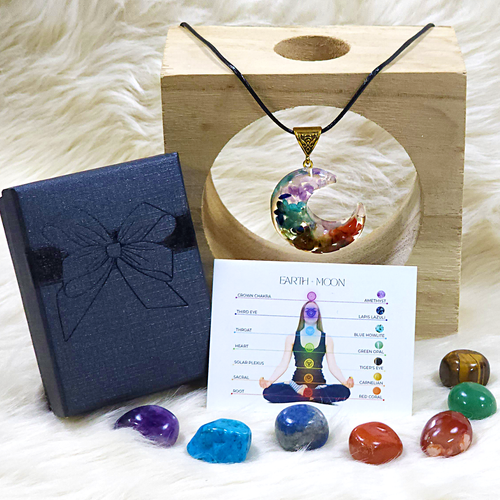[Limited Edition] Orgonite Moon Necklace & Chakra Stones Set - Earth and Moon